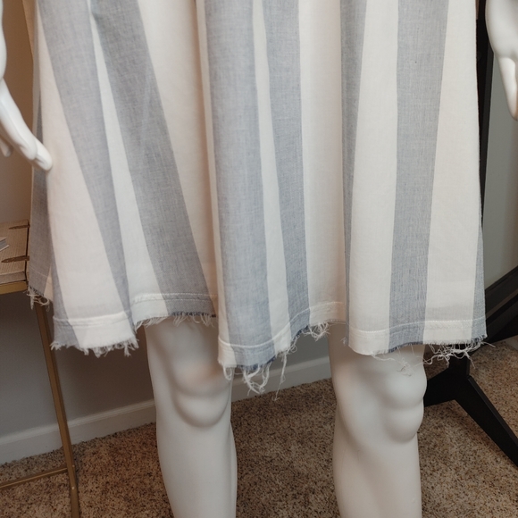 UO MARGO MIXED HENLEY T-SHIRT DRESS IN WHITE, XS - Picture 7 of 14